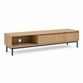 Meuble TV 180 cm chêne clair en panneaux de particules avec portes coulissantes et pieds en acier noir